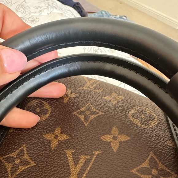 NWOT Louis Vuitton Keepall Bandoulière 55 Duffel Bag with COA - Picture 10 of 11